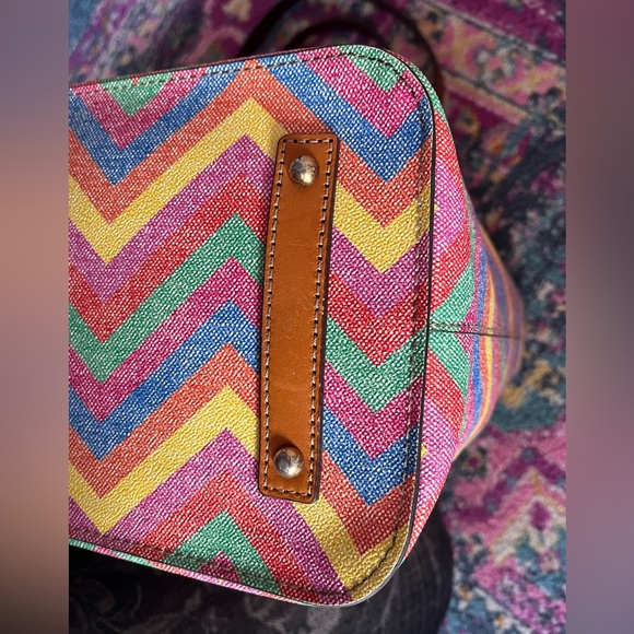 Dooney and Bourke tote bag - Picture 9 of 11